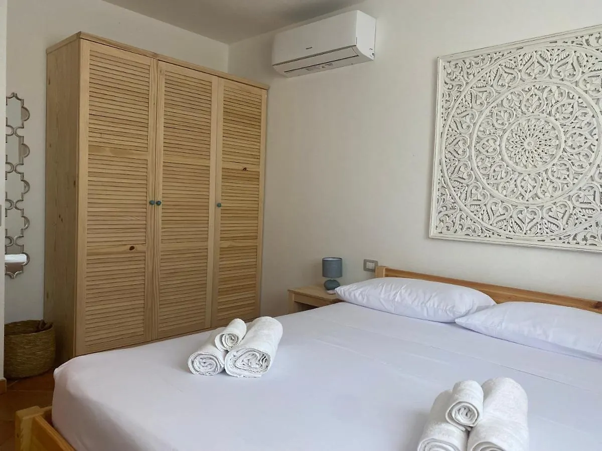 Holiday home Sunshine House Villa Porto Pino
